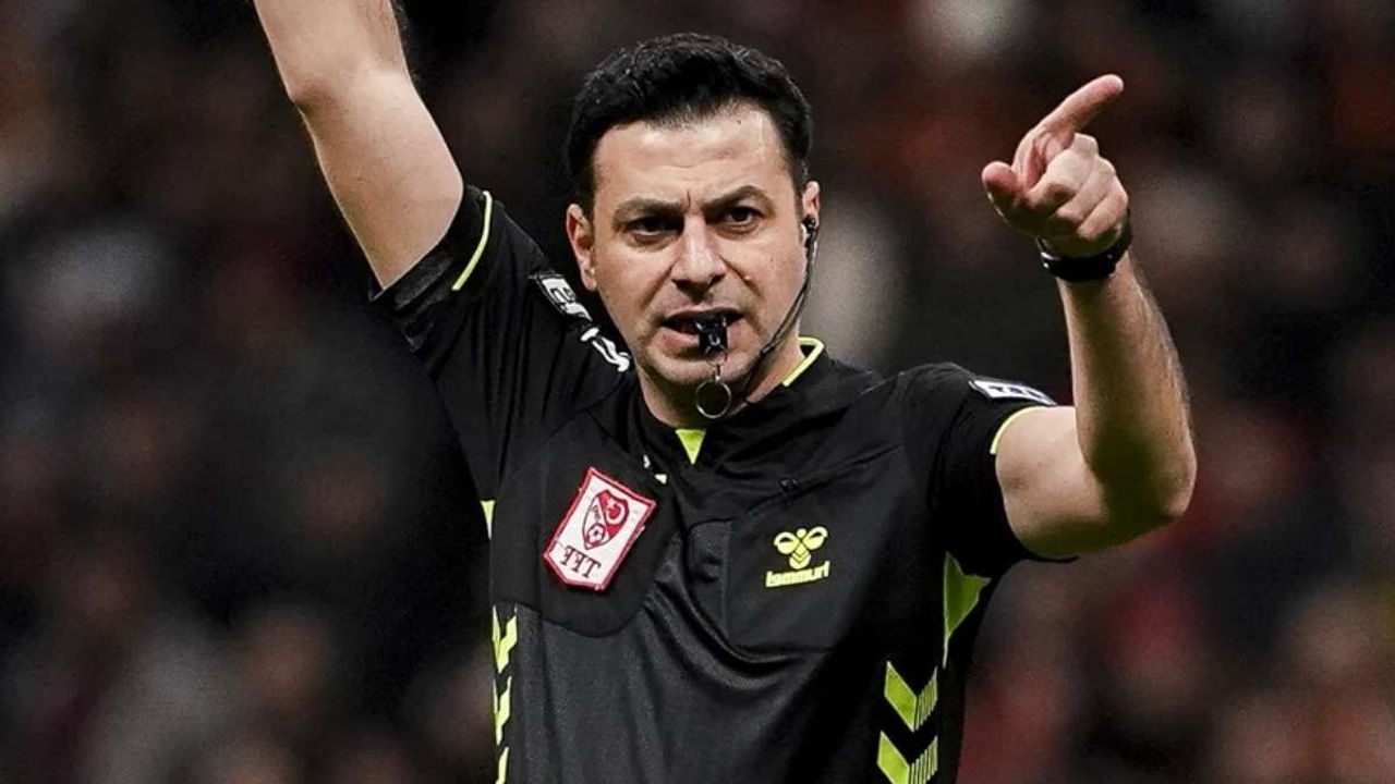 TRIO Programında Galasaray maçı tartışması: Net kırmızı kart, hakem bunu nasıl atlıyor?