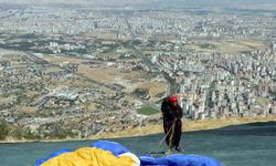 Ali Dağı Yamaç Paraşütü Türkiye Mesafe Şampiyonası başladı