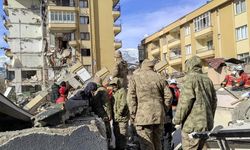 Jandarma Personeli Depremzedelere Umut Oluyor!