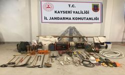 İzinsiz Kazı Yapan 4 Şahıs Suçüstü Yakalandı