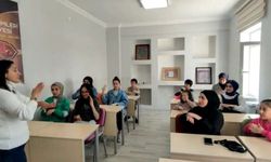 Yozgat Çekerek’te işaret dili kursuna ilgi her geçen gün artıyor