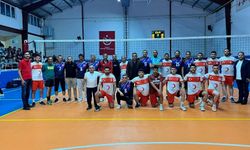 Develi’de Voleybol Coşkusu! Turnuvaya 200'ü Aşkın Spor Sever Katıldı