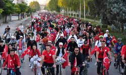 Türkiye Yüzyılı Bisiklet Turuna Binlerce Kayserili Katıldı