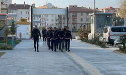 Niğde'de Uyuşturucu Operasyonu: 5 Gözaltı