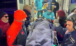 Hasan Dağı’nda Düşerek Yaralanan Dağcı Helikopterle Kurtarıldı