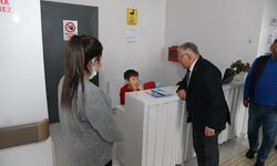 Başkan Büyükkılıç, Sağlık Çalışanlarını Ziyaret Etti