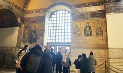 Ayasofya Kebir Cami'ye Turistlere Giriş 25 Euro Ödeme Alınacak