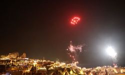 Kapadokya Yeni Yıla Havai Fişek Gösterileri İle Girdi