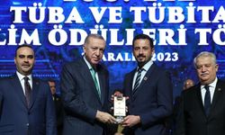 Niğde Ömer Halisdemir Üniversitesi Ödüllerini Recep Tayyip Erdoğandan Aldı