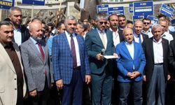 AK Parti İl Başkanı Çopuroğlu: "Adnan Menderes ve yol arkadaşları; savunma dahi yapılmasına izin verilmeyen hukuk dışı muameleye maruz kalmıştır" 