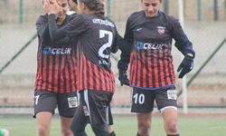 Lider zirve maçı için Konya yolcusu 