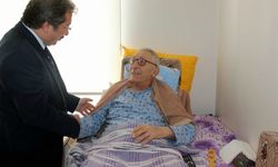 Sağlık Müdürü Benli, 15 Temmuz hain darbe girişiminde yatalak olan Adil Öztürk'ü ziyaret etti 