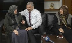 Yaşlı destek projesi kapsamında hizmet verdiği yaşlılar Başkan Çelik’i ziyaret etti