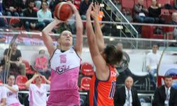 AGÜ Spor'da Nicole Page attığı 21 sayı ile dikkat çekti 