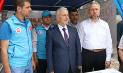 Vali Kamçı’dan Türkiye Diyanet Vakfı’na kurban bağışı 