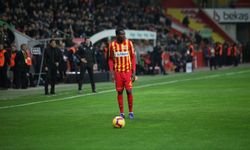 Bernard Mensah cezalı duruma düştü 