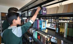 Özel Kayseri Osb Teknik Koleji kütüphanesi ile örnek oluyor 