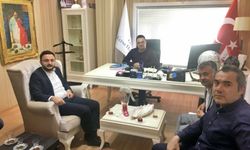 AK Parti İl Başkanı Yanar, Tabipler Oda Başkanı Ergün’ü ziyaret etti