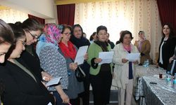 “Kadın düşmanlığı yapan tüm yetkilileri istifaya çağırıyoruz”