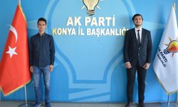 18 yaşındaki iki genç milletvekilliği aday adaylığı için başvuru yaptı 