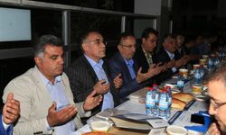  Başkan Seçen, 4 mahallenin sakinleriyle mahalle iftarında buluştu 