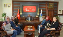 Tıp Fakültesi öğrencileri Rektör Karakaya’yı ziyaret etti 