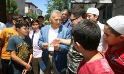  Başkan Memduh Büyükkılıç, Esenyurt Mahalle haklıyla bir araya geldi 