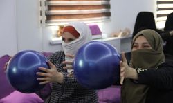 Kayseri'de 400 mülteci kadına doğum eğitimi veriliyor