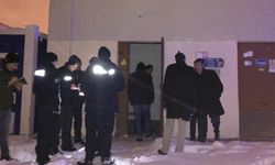 Elektrik trafosuna giren iki kişiden biri hayatını kaybetti 