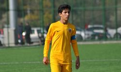 Mehmet Eray Özbek U16 B Milli takıma davet edildi 