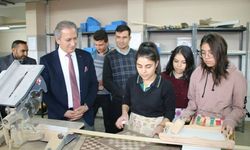 Milli Eğitim Müdürü'nden Ahi Evran Mesleki ve Teknik Anadolu Lisesi'ne ziyaret 
