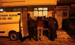 Yalnız yaşayan adam evinde ölü bulundu 