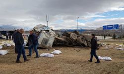 Kahraman şoför direksiyonu ilçe merkezine değil boş araziye sürdü  