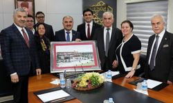 Vali Günaydın’la Hayırsever Akköse Ailesi Arasında Okul Protokolü İmzalandı 