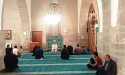 Teravih Namazının İlk Adresi Battal Mescidi