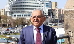 Büyükkılıç’a Sert Sözler: Kendisi İstenmeyen Bir Belediye Başkanıdır!