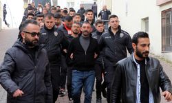 Yılanlar Çetesi’ne Güvenlik Önlemi!