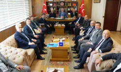 Kayseri İl Başkanı MHP’li Belediye Başkanlarıyla Ne Konuştu?