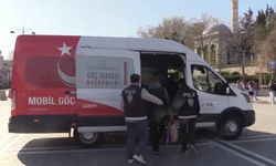Düzensiz Göçmenlere Geçit Yok! Bin 177 Kişi Yakalandı
