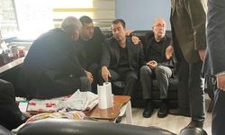 MHP’li Ersoy’dan Dostum Dediği CHP’li Keskin’e Taziye Ziyareti