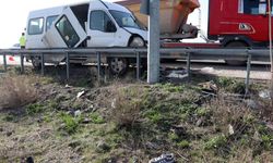 Kayseri'de Feci Kaza: 1'i Ağır 10 Yaralı