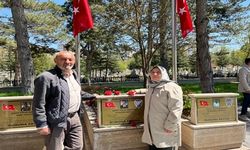 Şehit Oğlunu 8’inci Yıl Dönümünde Anan Acılı Baba: Bir Hüseyin Ölür, Bin Hüseyin Doğar