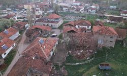 Depremin İzleri Gün Ağarınca Ortaya Çıktı! İşte O Görüntüler