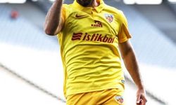 Kayserispor'lu Yıldız İsim 2027 Yılına Kadar Sözleşme İmzaladı!