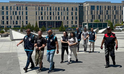 Kayseri’de 27 Yaşındaki Gencin Bıçakla Öldürülmesine İlişkin 1’i Kadın 3 Şüpheli Adliyeye Sevk Edildi