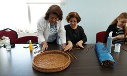 El Sanatları Kadınların Yüzünü Güldürüyor