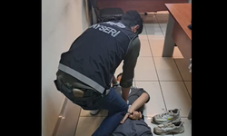 19 Yaşındaki Uyuşturucu Taciri Kayseri Terminalinde Böyle Yakalandı