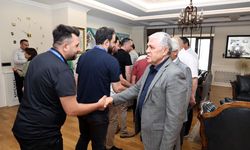 Talas'ta İlk Mesai Gününde Bayramlaşma
