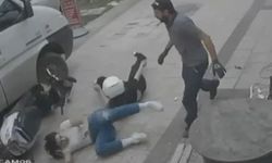 Kaldırım Taşı Kalkınca  2 Kadın Yere Çakıldı!