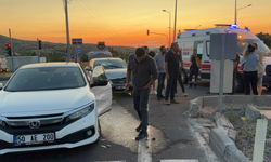 Önce Kaza Yaptılar Sonra Kavga Ettiler!